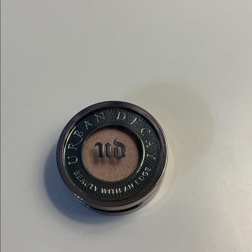 Urban decay single eyeshadow